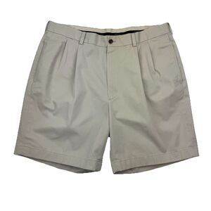 Brooks Brothers Men`s Chino Beige Shorts Size W37 Pleated Cotton